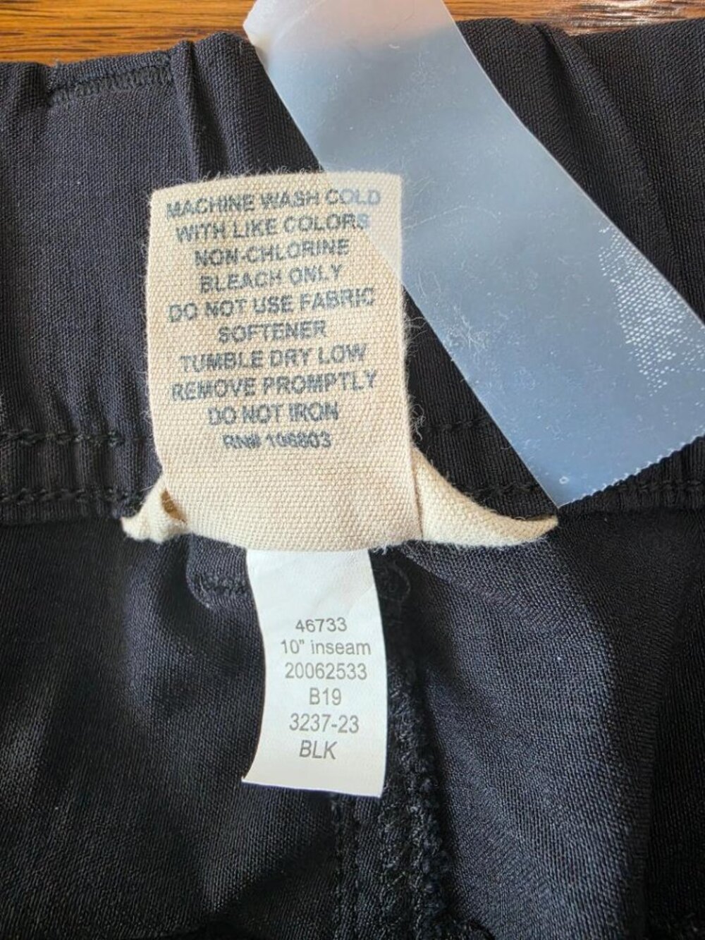 Duluth Trading Dry-on-the-Fly Shorts Size 14 - Picture 5 of 5